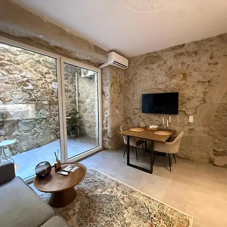 Enguia D'ouro House 公寓 *