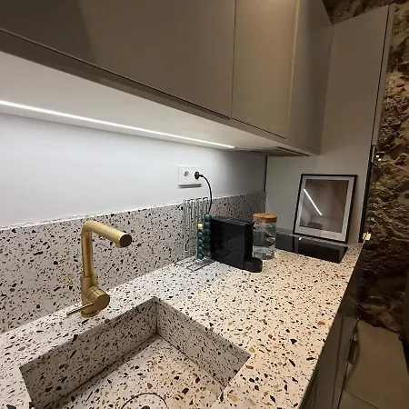 Enguia D'ouro House